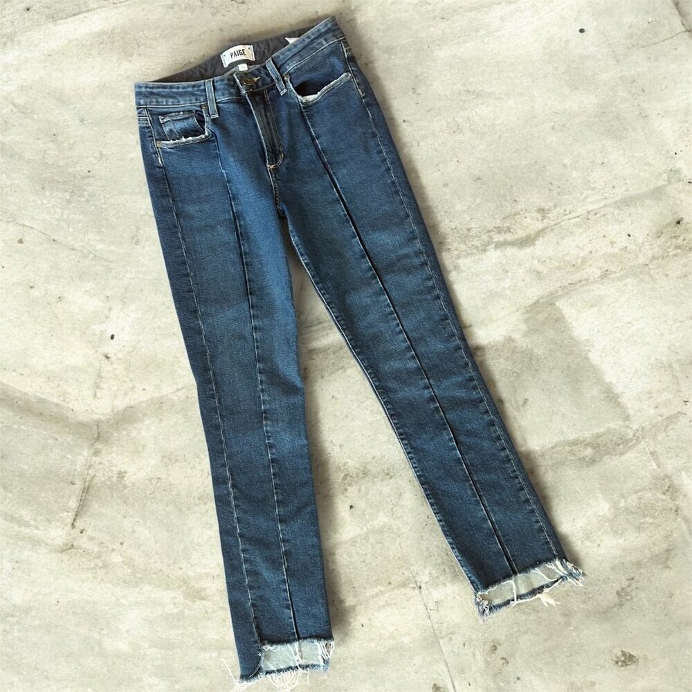 Paige Denim Jeans Julia Model Front Seam size 25 Skinny Jeans Raw Hem Pristine - Picture 2 of 14